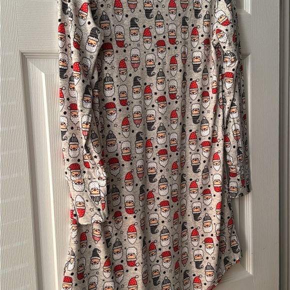 Festive Santa Print Women's Nightgown - Picture 2 of 3